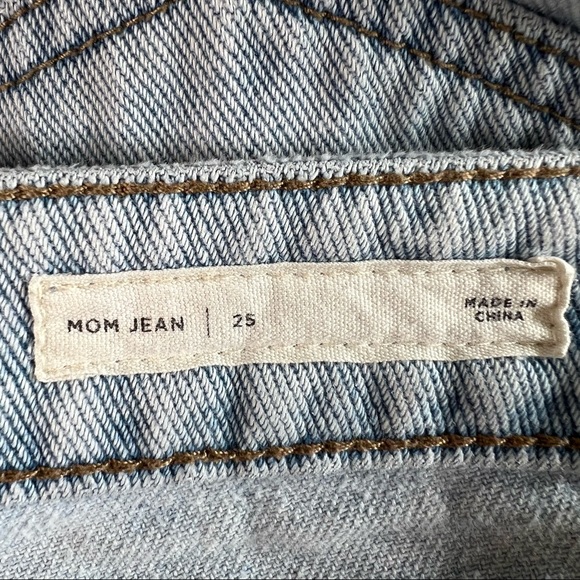 PacSun Lightwash Distressed Mom Jeans - Picture 10 of 14